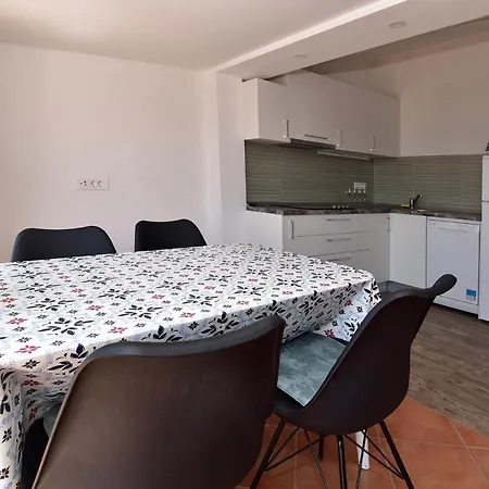 Apartamento Dobrinic *