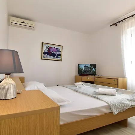 Apartamento Dobrinic Makarska