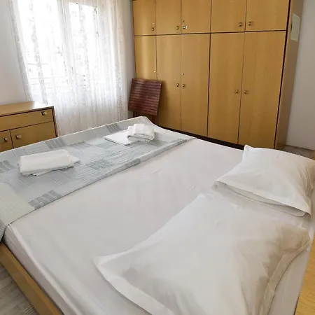 Dobrinic Makarska