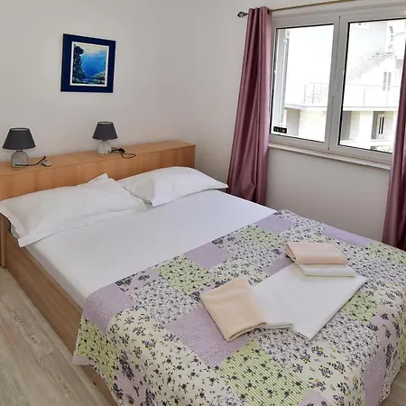 Dobrinic Apartment *